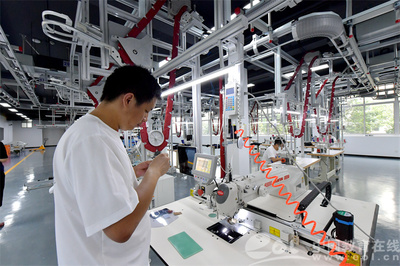 課崗融合 校企共建 浙紡服職院打造服裝數字化學習型工廠的計算機軟件技術開發實踐